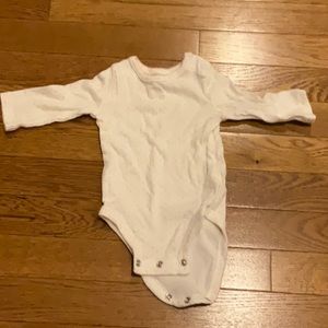 NEW Carter’s baby onesie